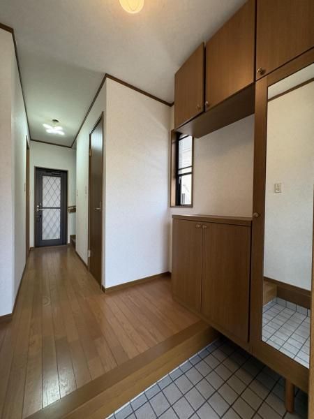 3DK House for Sale in Kadoma, Osaka - 62.92 sqm - Thumbnail 3