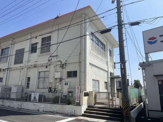 4DK House for Sale in Yokkaichi, Mie - Thumbnail 2