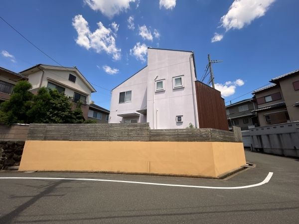 3SLDK House for Sale in Hirakata, Osaka – 135.56 sqm - Thumbnail 2