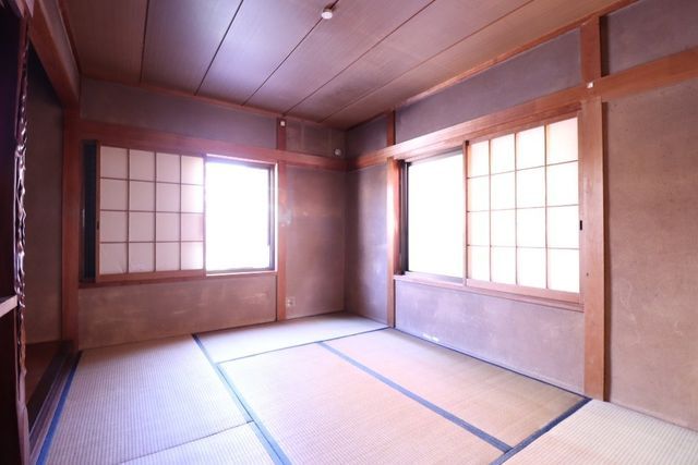4DK House for Sale in Yokkaichi, Mie - 88.40 sqm - Thumbnail 2