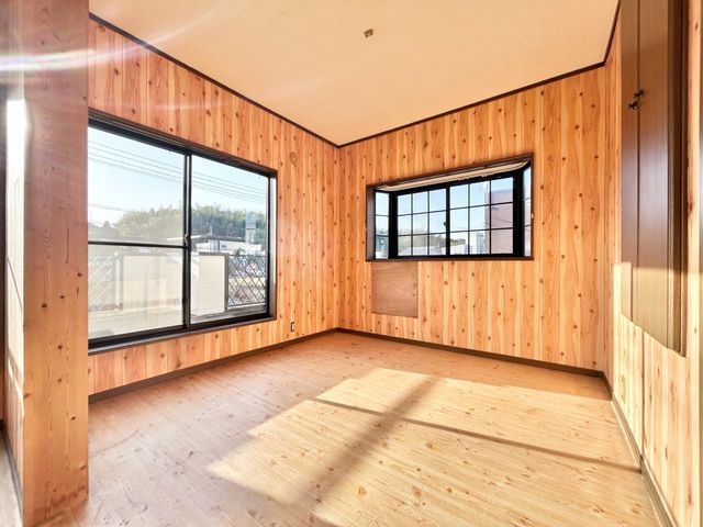 4LDK House for Sale in Kashiba, Nara - 99.78 sqm - Thumbnail 3