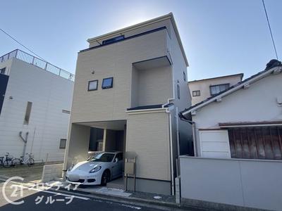Modern 3LDK House for Sale Near Suwanomori Station in Sakai — Exterior, Nishi, Osaka