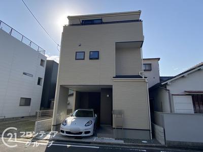 Modern 3LDK House for Sale Near Suwanomori Station in Sakai — New_build, Nishi, Osaka