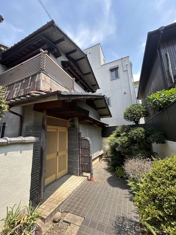 5DK Detached House for Sale in Abeno, Osaka - Thumbnail 3