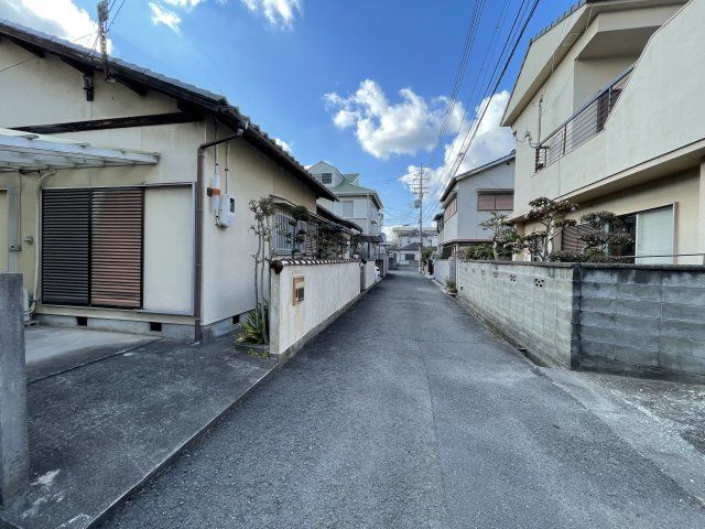 8LDK House for Sale in Wakayama City - 134.97 sqm - Thumbnail 2