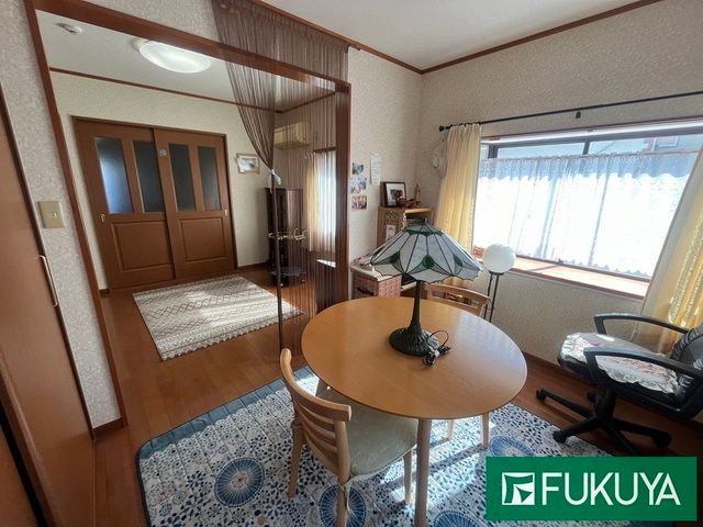 5DK Used House in Nara City with 85m2 Floor Area - Thumbnail 3
