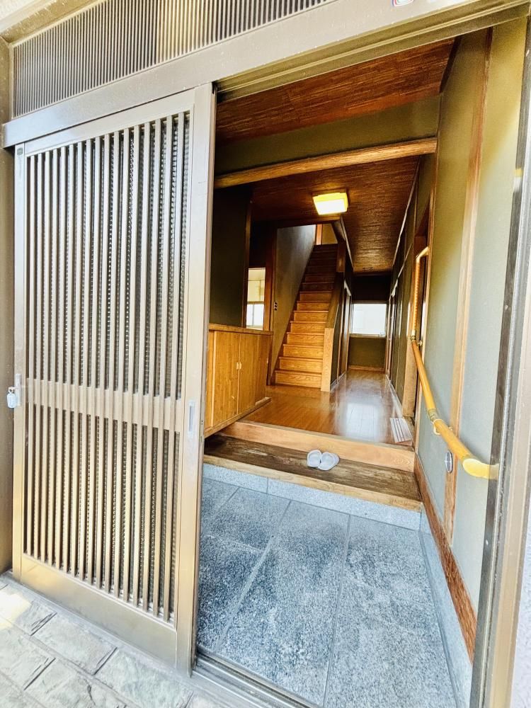 4DK House for Sale in Wakayama City, 97.47 sqm - Thumbnail 3