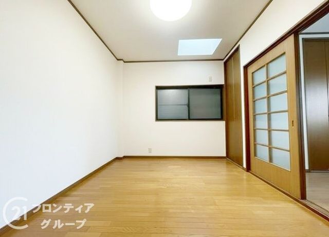 5K Steel-Framed House for Sale near Kami Station, Osaka - Thumbnail 2