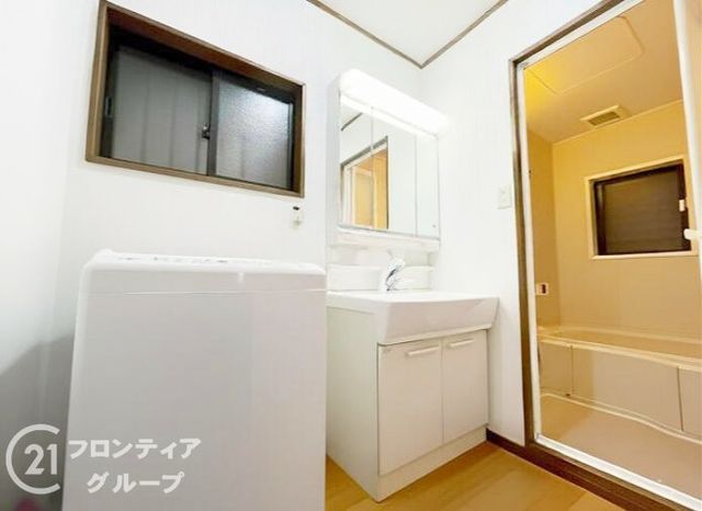 5K Steel-Framed House for Sale near Kami Station, Osaka - Thumbnail 4