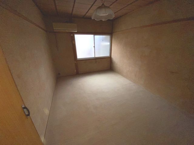 Terraced House for Sale in Neyagawa City, Osaka - 3K Layout - Thumbnail 4