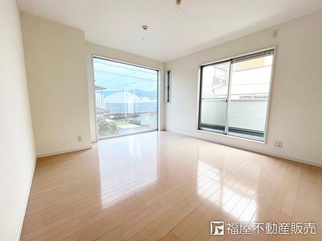 4LDK House for Sale in Higashiosaka - 90.31m² - Thumbnail 3