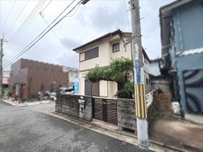 4LDK Detached House for Sale in Neyagawa, Osaka - Thumbnail 2
