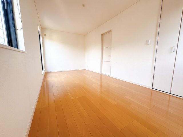 3SLDK House for Sale in Nishimatsugaoka, Ikoma, Nara - Thumbnail 4