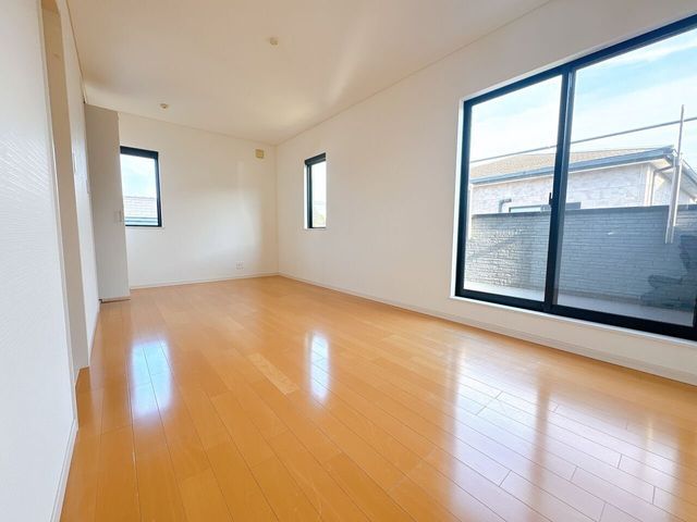 3SLDK House for Sale in Nishimatsugaoka, Ikoma, Nara - Thumbnail 3