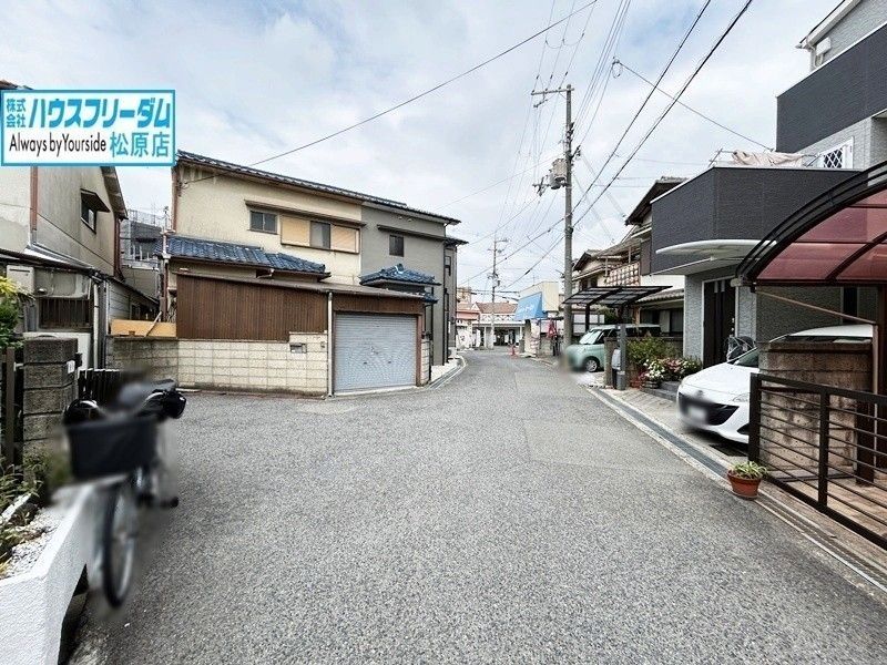 5DK Detached House for Sale in Matsubara, Osaka - Thumbnail 2