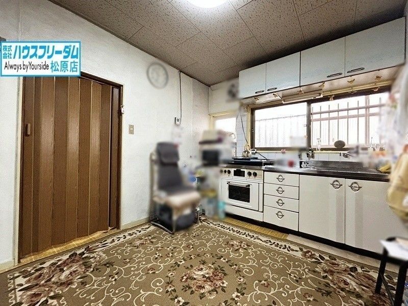 5DK Detached House for Sale in Matsubara, Osaka - Thumbnail 4
