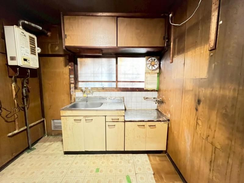 4K Townhouse for Sale in Sakai, Osaka - Dual Road Frontage - Thumbnail 3