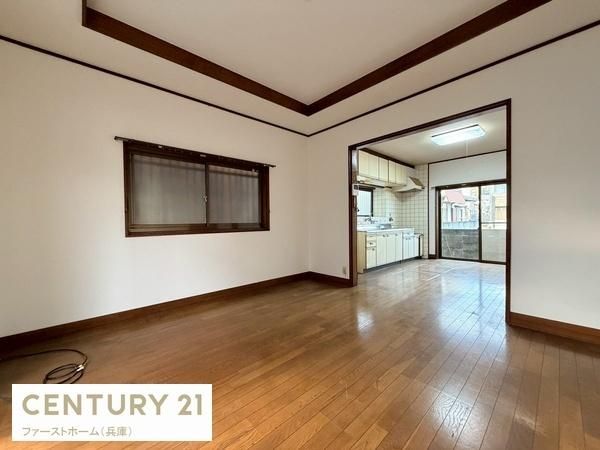 5-Bedroom House for Sale in Himeji, Hyogo - Spacious Layout - Thumbnail 4
