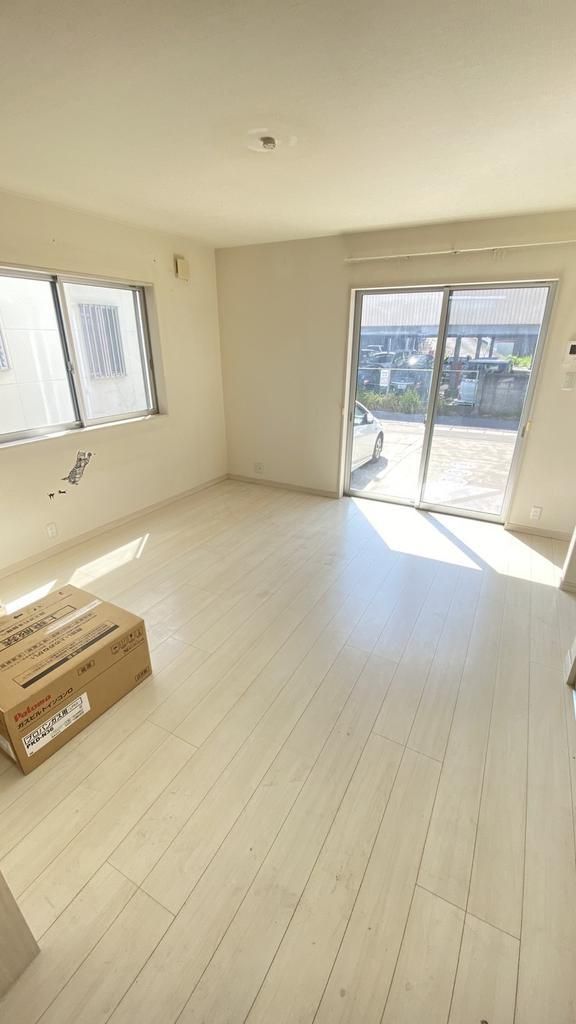 2SLDK House for Sale in Wakayama City, Wakayama Prefecture - Thumbnail 3