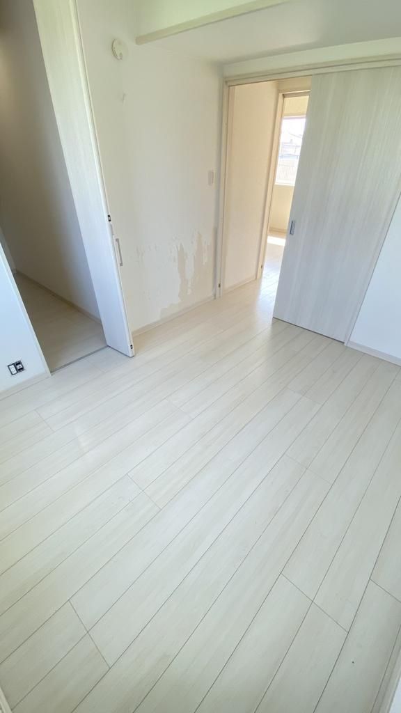 2SLDK House for Sale in Wakayama City, Wakayama Prefecture - Thumbnail 4