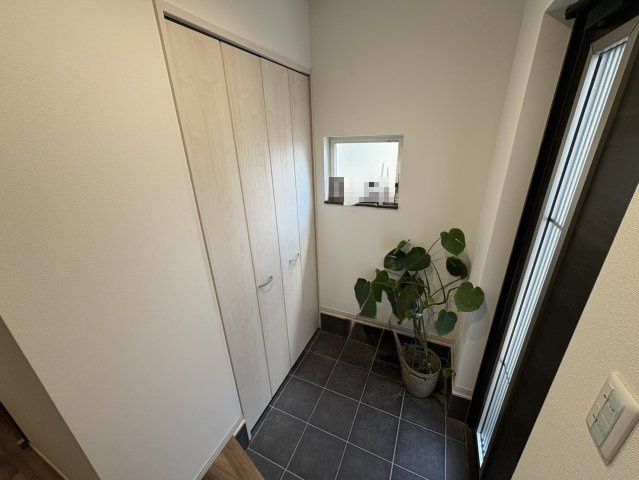 2SLDK House for Sale in Akashi City, Hyogo Prefecture - Thumbnail 3