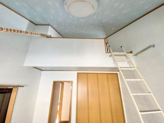2SLDK House for Sale in Matsubara, Osaka - 77.83m2 - Thumbnail 3