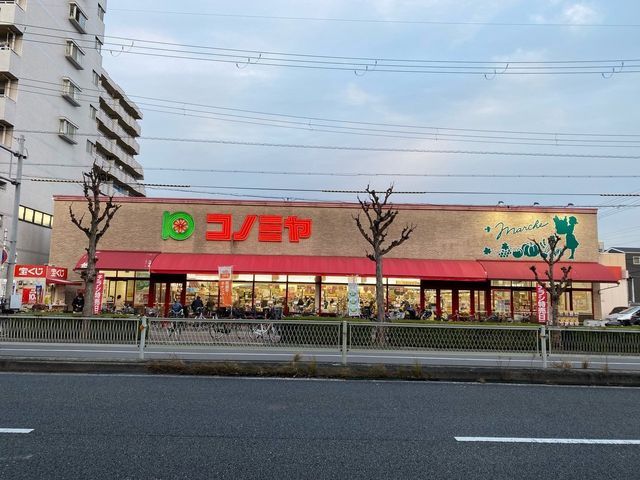 4SLDK House Near Johoku Koen-dori Station, Osaka - Thumbnail 3
