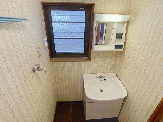 6LDK Detached House for Sale in Kanazawa, Ishikawa - Thumbnail 4