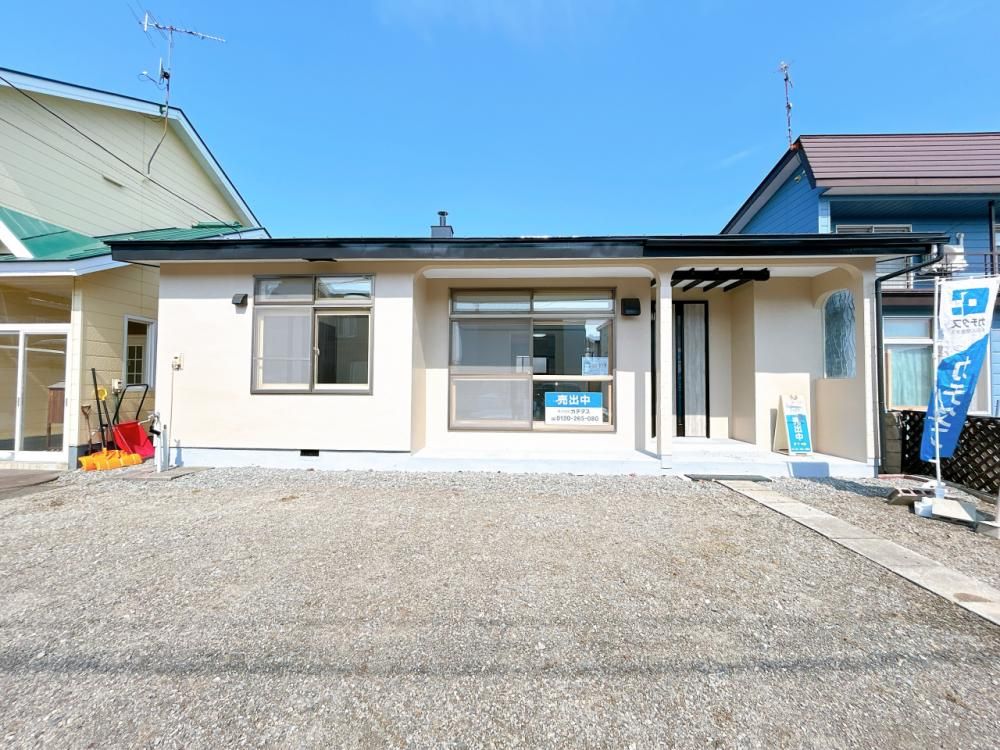 Renovated 3LDK House for Sale in Obihiro, Hokkaido - Image 1