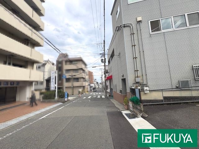 6SLDK Two-Family Home with Shop Potential in Kobe Hyogo Ward - Thumbnail 3