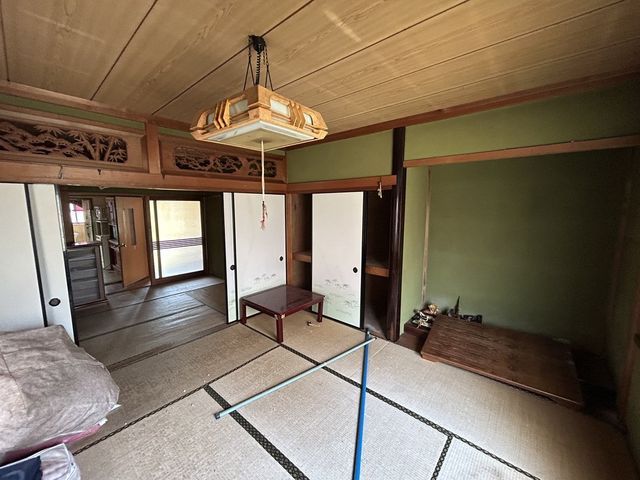 Renovated 2SLDK House in Kanazawa with Parking - Thumbnail 2