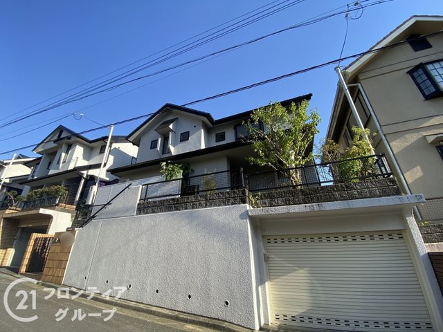 4SLDK Renovated House for Sale in Yawata City, Kyoto - Thumbnail 3