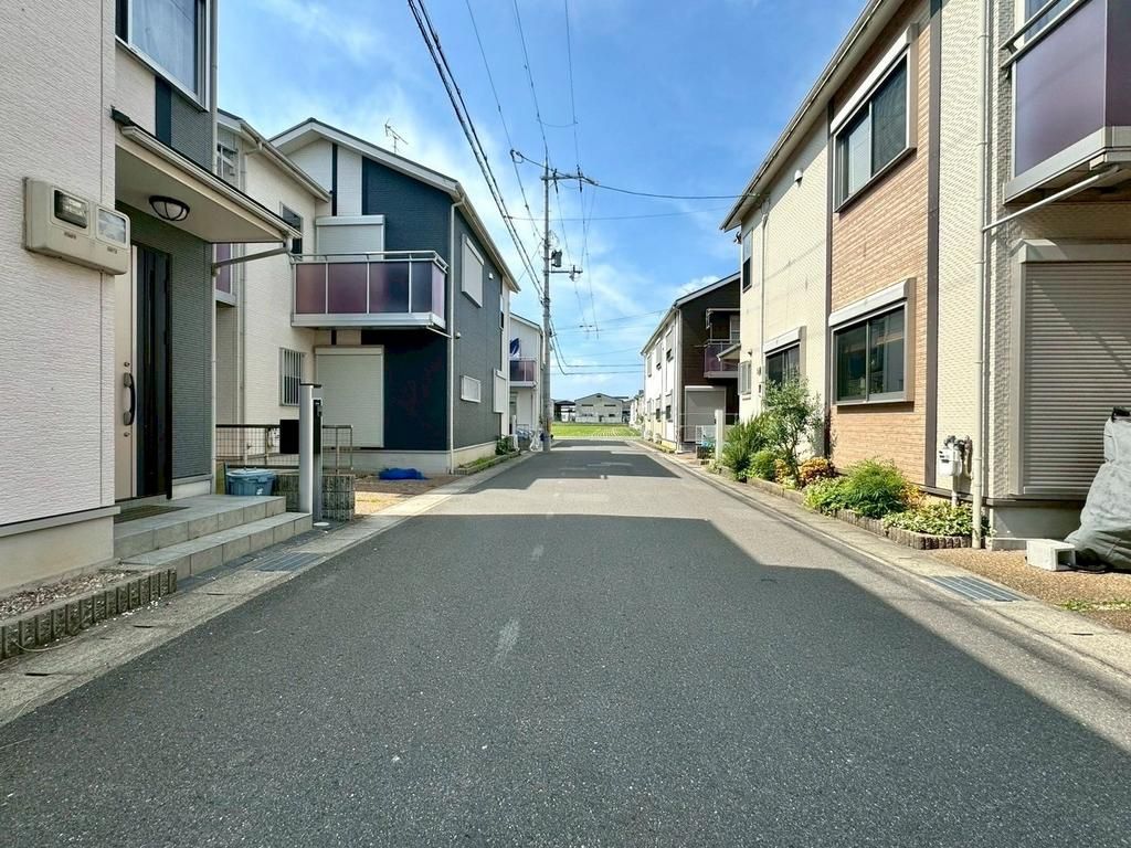 4LDK Detached House for Sale in Fushimi Ward, Kyoto - Thumbnail 2