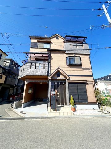4LDK Detached House for Sale in Amagasaki, Hyogo - Thumbnail 2