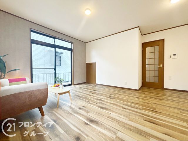 Renovated 4LDK House for Sale in Ando Town, Nara - Thumbnail 3