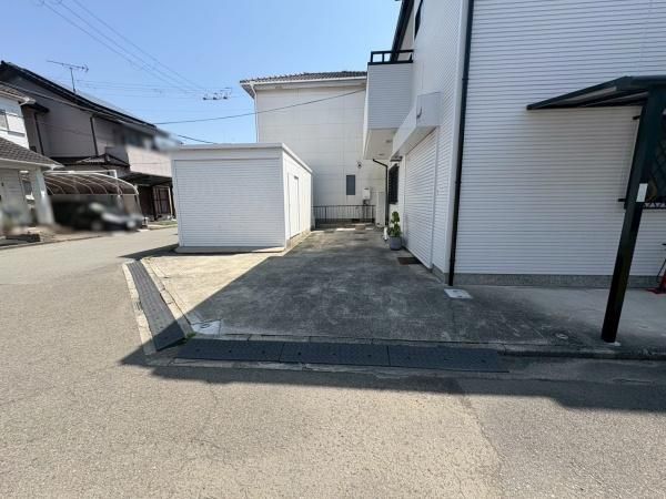 4SLDK Used House in Wakayama City, 263.48 sqm - Thumbnail 3