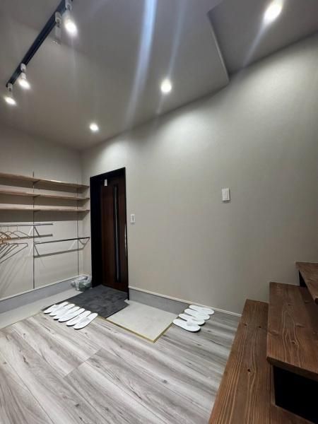 4LDK Detached House with Renovated Wet Areas in Izumi City, Osaka - Thumbnail 3