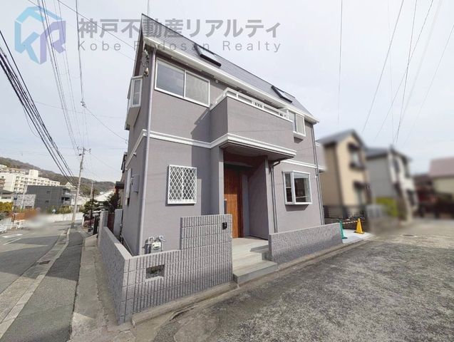 Renovated 2LDK House for Sale near Okamoto Station, Kobe - Image 1