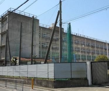 3DK Terrace House for Sale near Kawahanaen Station, Higashiosaka - Thumbnail 2