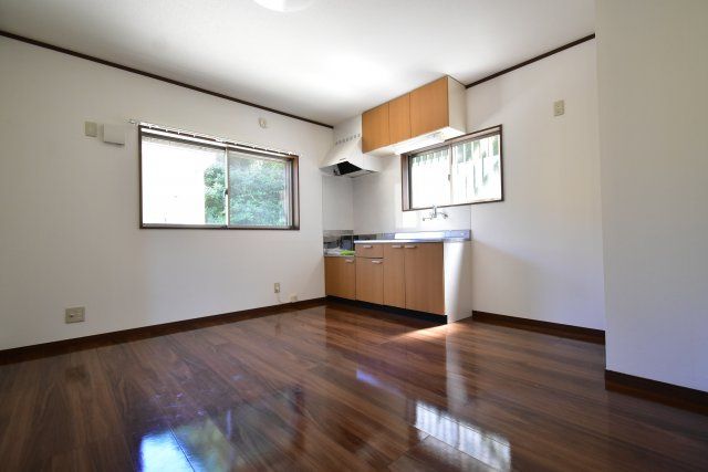 Multi-Unit Investment Property in Shibushi, Kagoshima - 262.90 sqm - Thumbnail 4