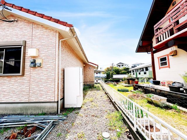 Renovated 3LDK House for Sale in Nobeoka, Miyazaki - Thumbnail 3