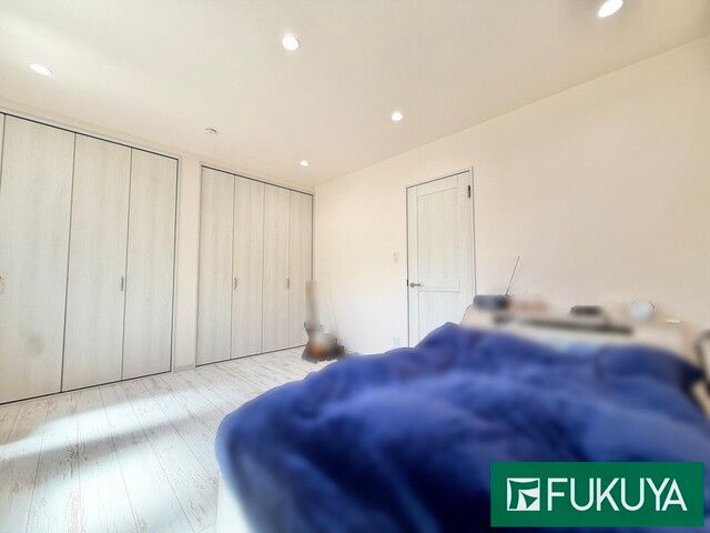2LDK Detached House for Sale in Yamashina-ku, Kyoto - Thumbnail 3