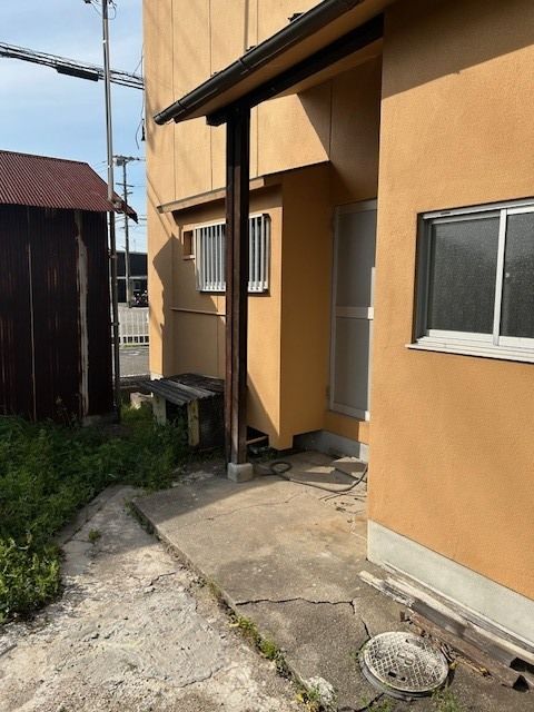 5R Wooden House for Sale in Wakayama City, Near Chitose Station - Thumbnail 2