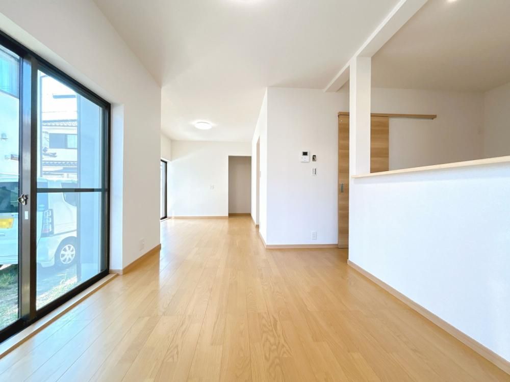 Renovated 3LDK House in Taishi, Hyogo | 19.5-jo LDK, 2 Parking - Thumbnail 4