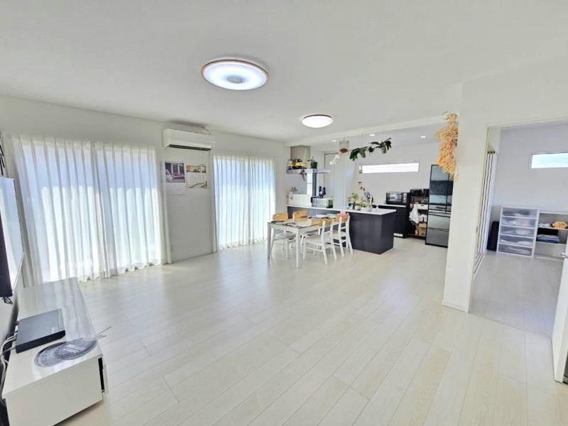 Modern 4SLDK Family House in Sennan City, Osaka | 2020 Build - Thumbnail 4