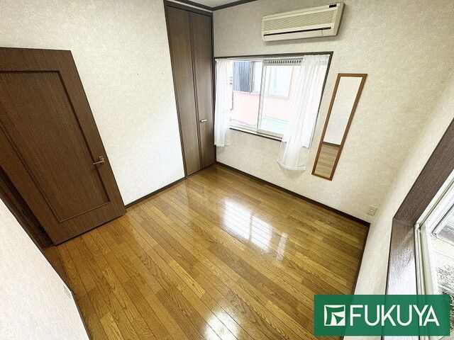 4LDK All-Electric House for Sale in Hirakata, Osaka - Thumbnail 3