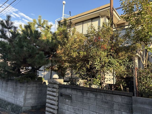 4LDK Custom Home in Kobe Seiryodai | 160.31 sqm | 2 Parking - Thumbnail 2