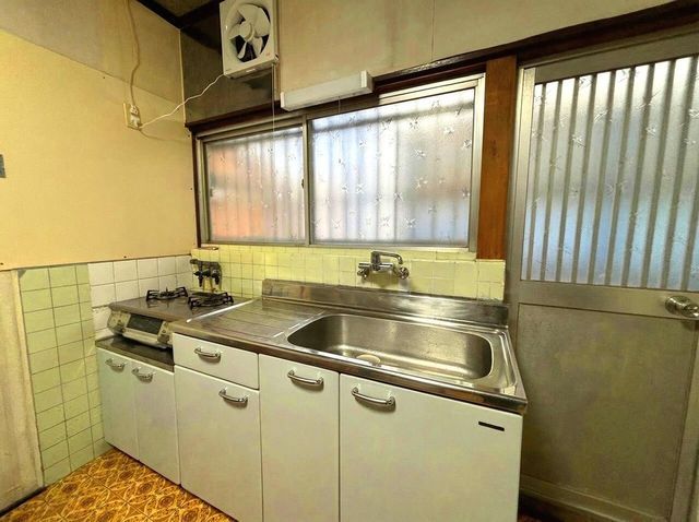 4K Wooden House for Sale in Neyagawa City, Osaka - Thumbnail 3