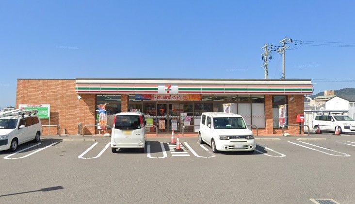 Partially Renovated 4LDK House in Wakayama City, 99.14 sqm - Thumbnail 3