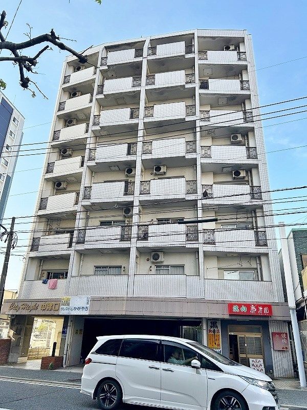 1K Apartment for Rent in Kokurakita-ku, Kitakyushu - Thumbnail 4